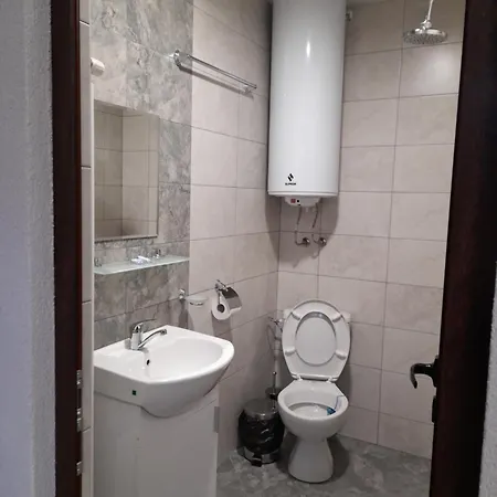 Guest Ider 3* 萨帕雷瓦巴尼亚